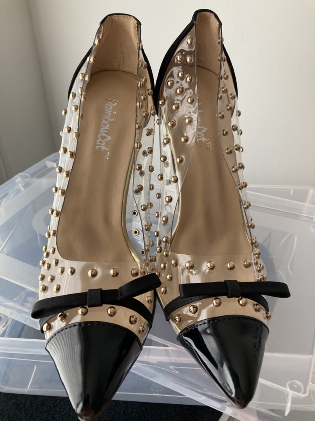 New, never worn - gorgeous shoes! image indicator(4)