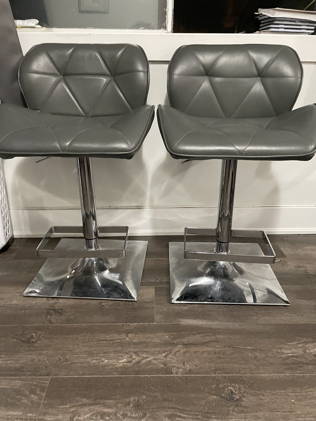 2 leather barstools thumbnail
