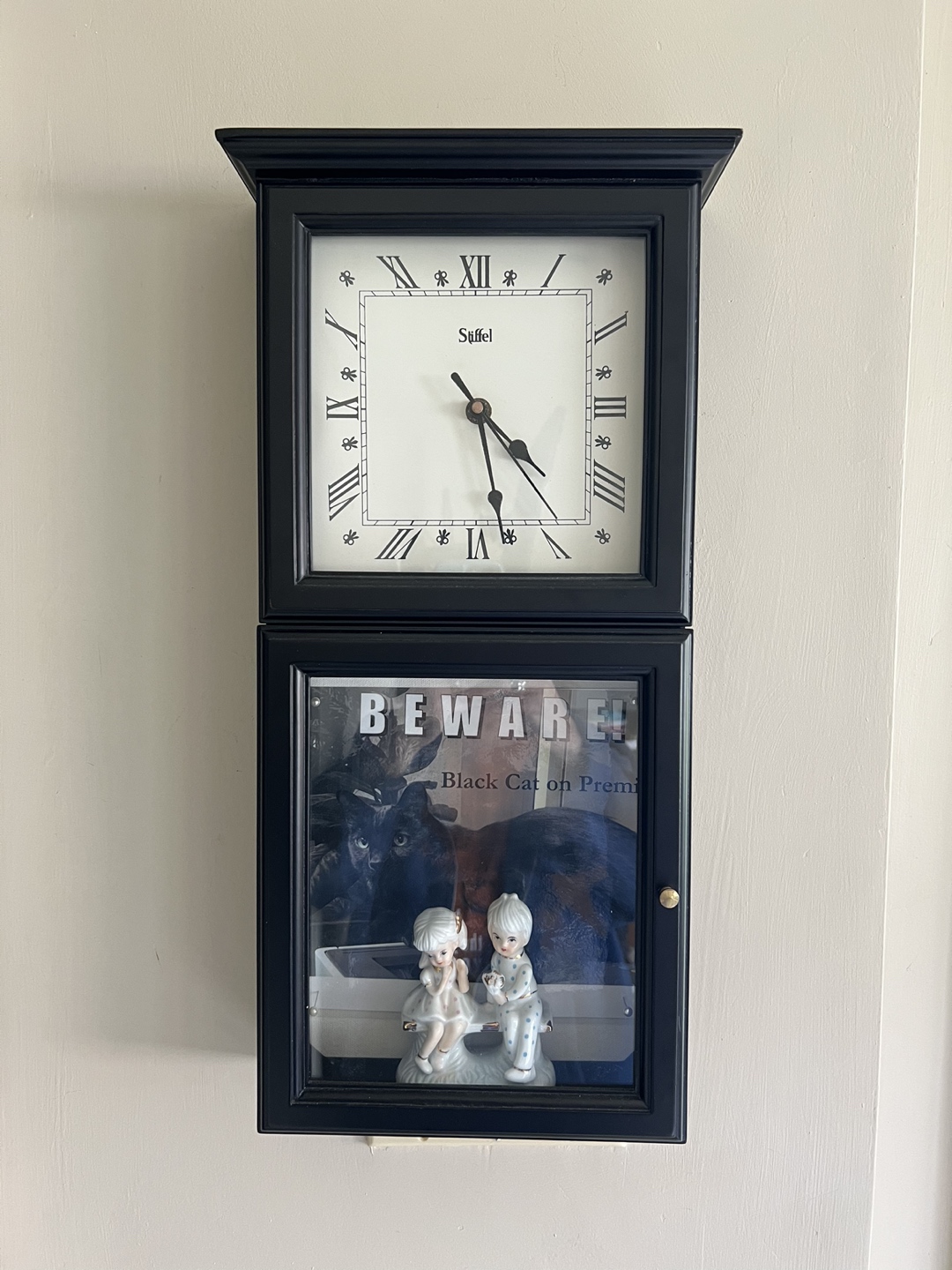 Clock and Kitchen items.  Take it all for $25 thumbnail