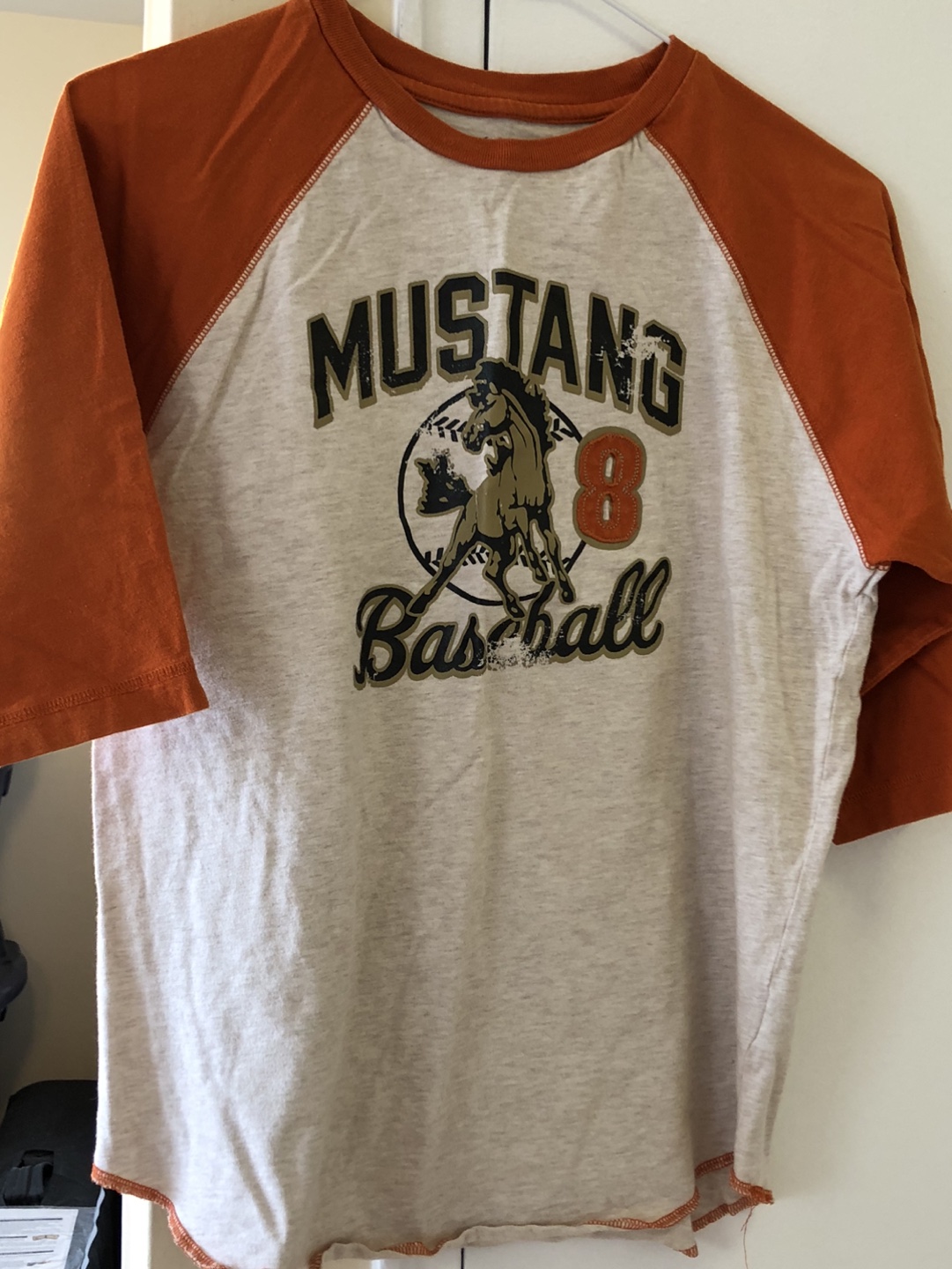 Old Navy T-shirt thumbnail