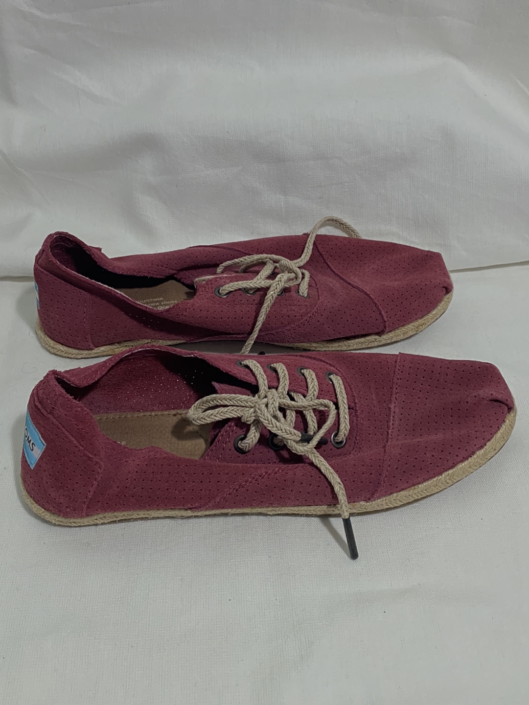 Toms Shoes Burgundy Size 8.5 image indicator(4)
