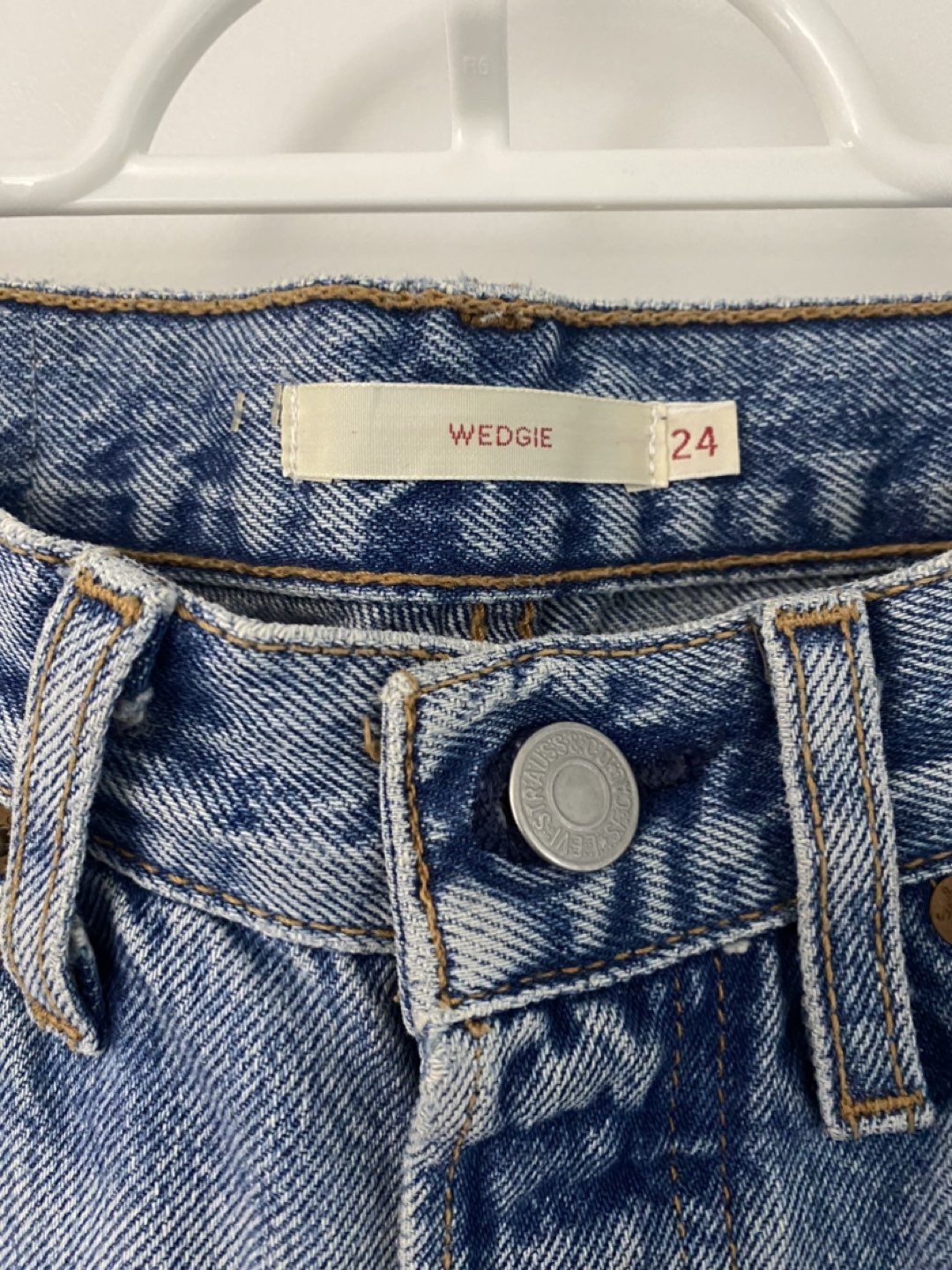 Levi's Wedgie Jeans Size 24 - photo 2