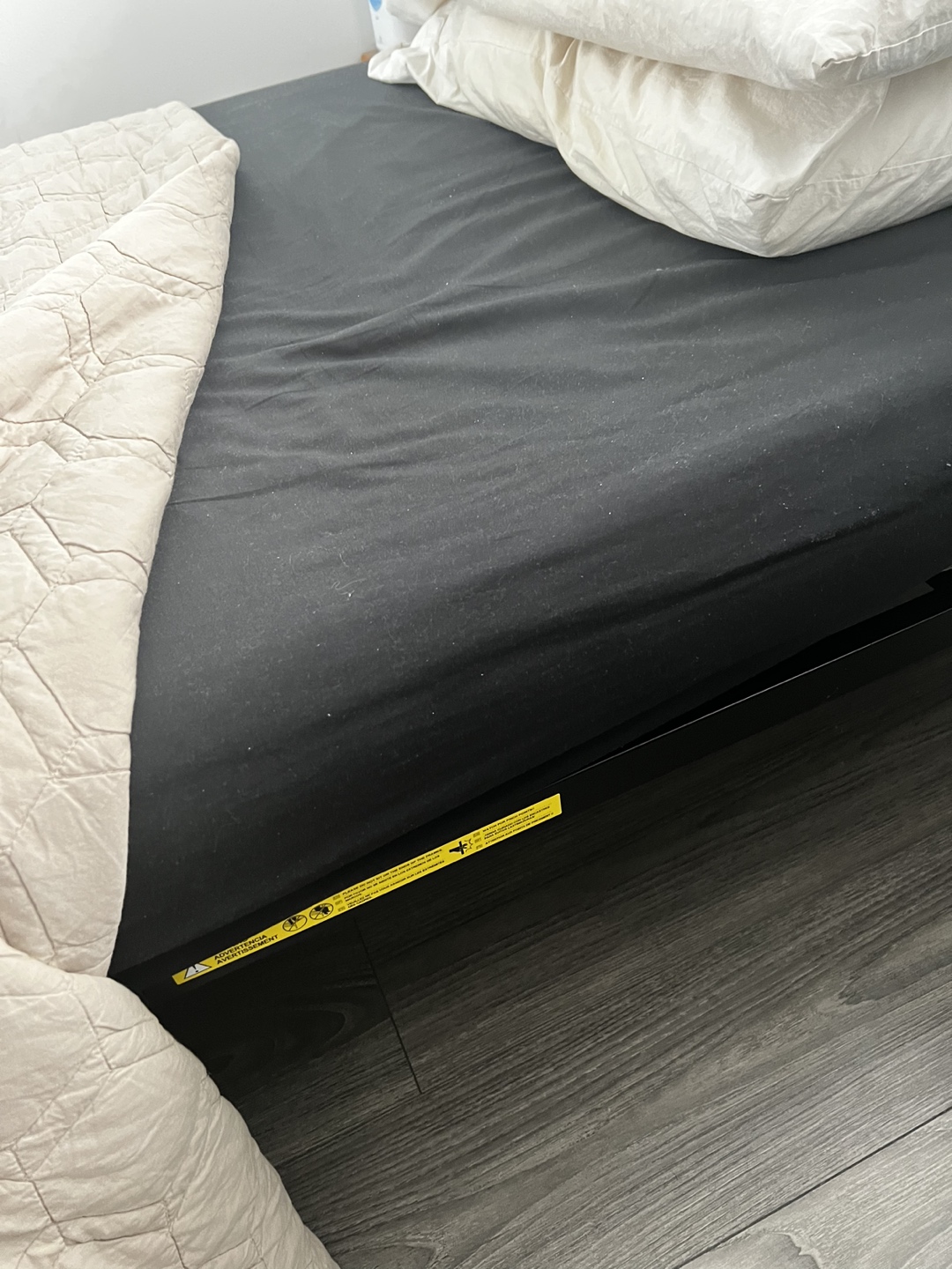 Metal Bed Frame - photo 2