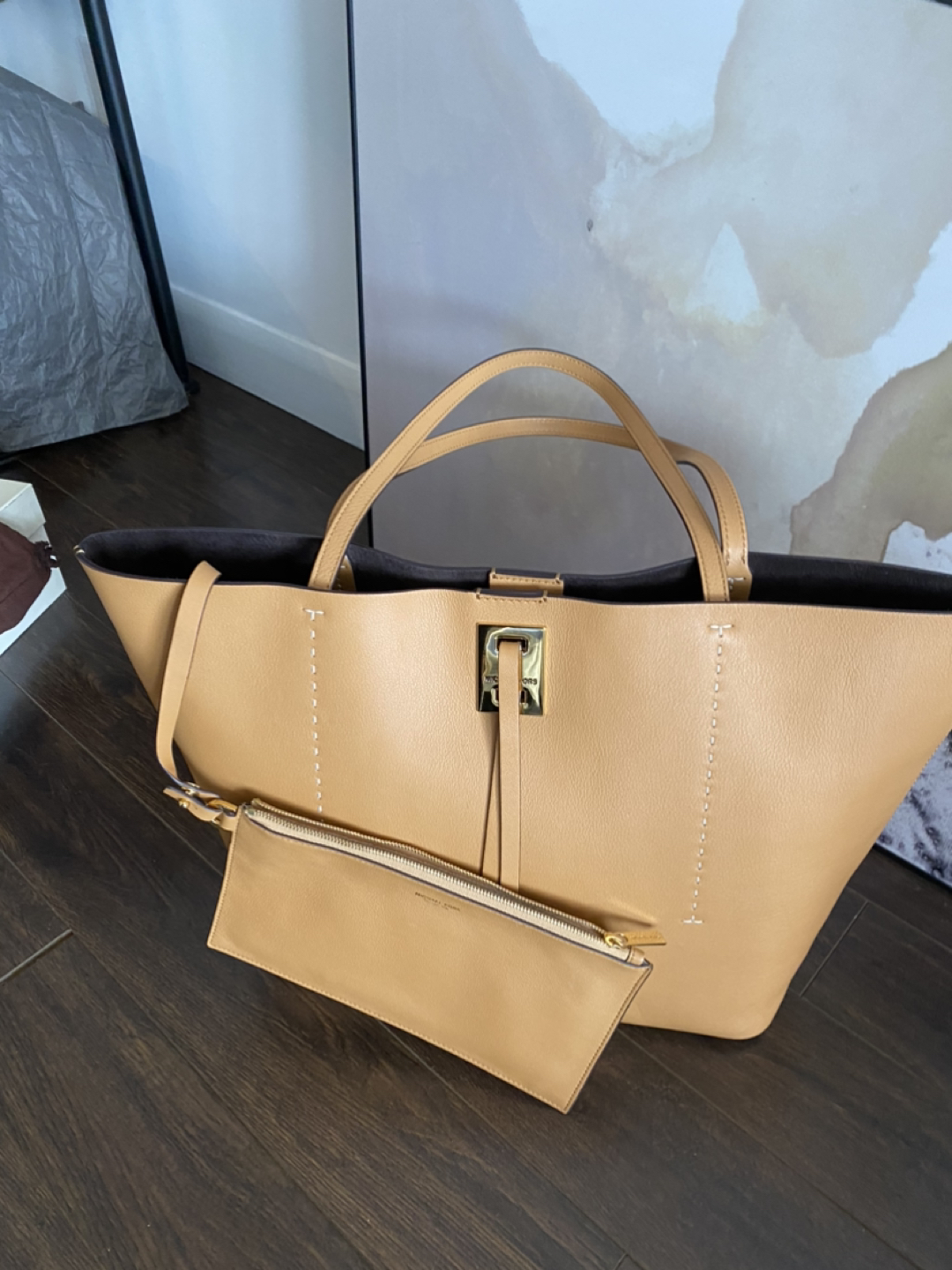 Michael Kors purse from 2021 collection from Holts image indicator(4)