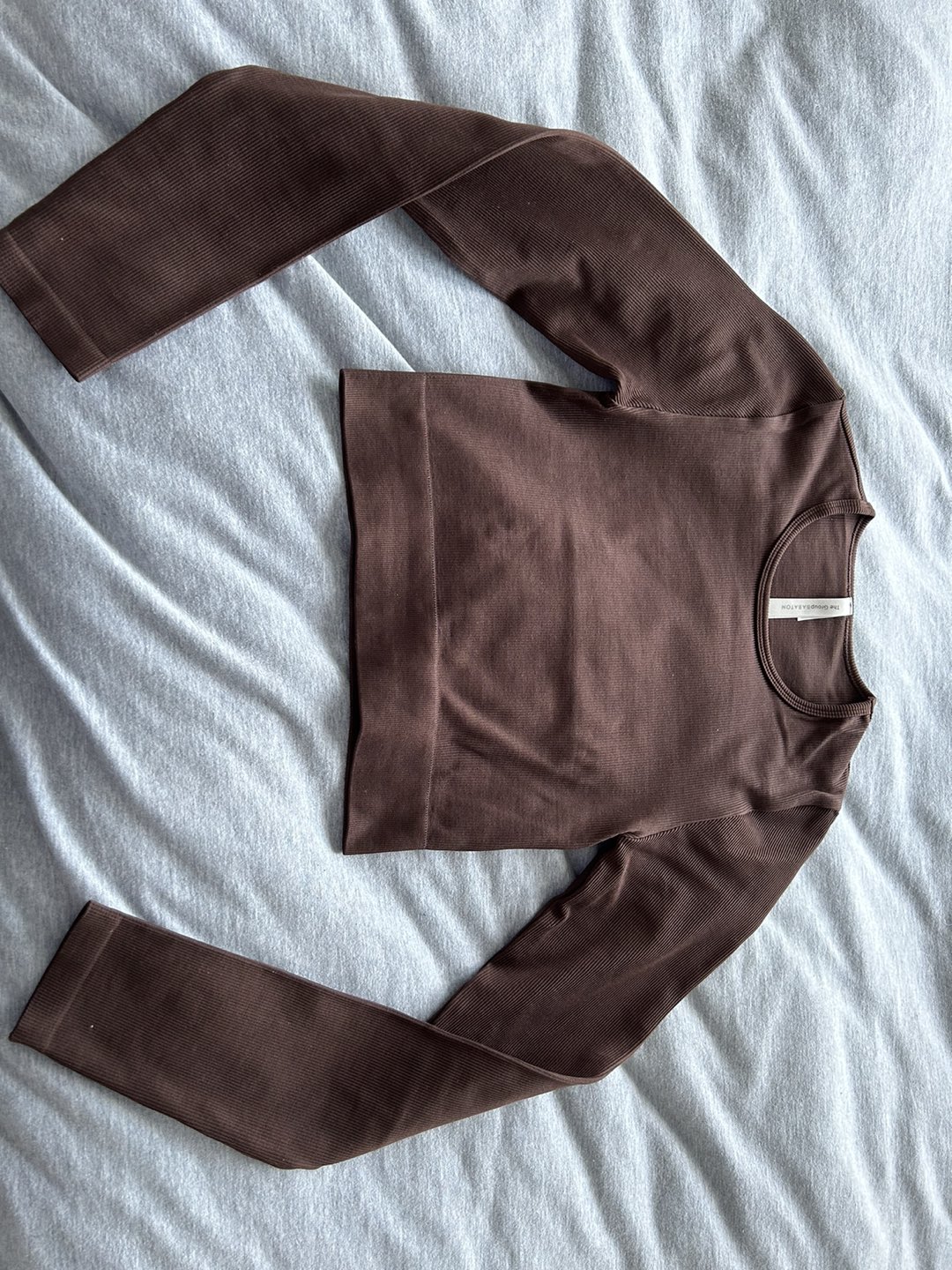 Aritzia crop top thumbnail