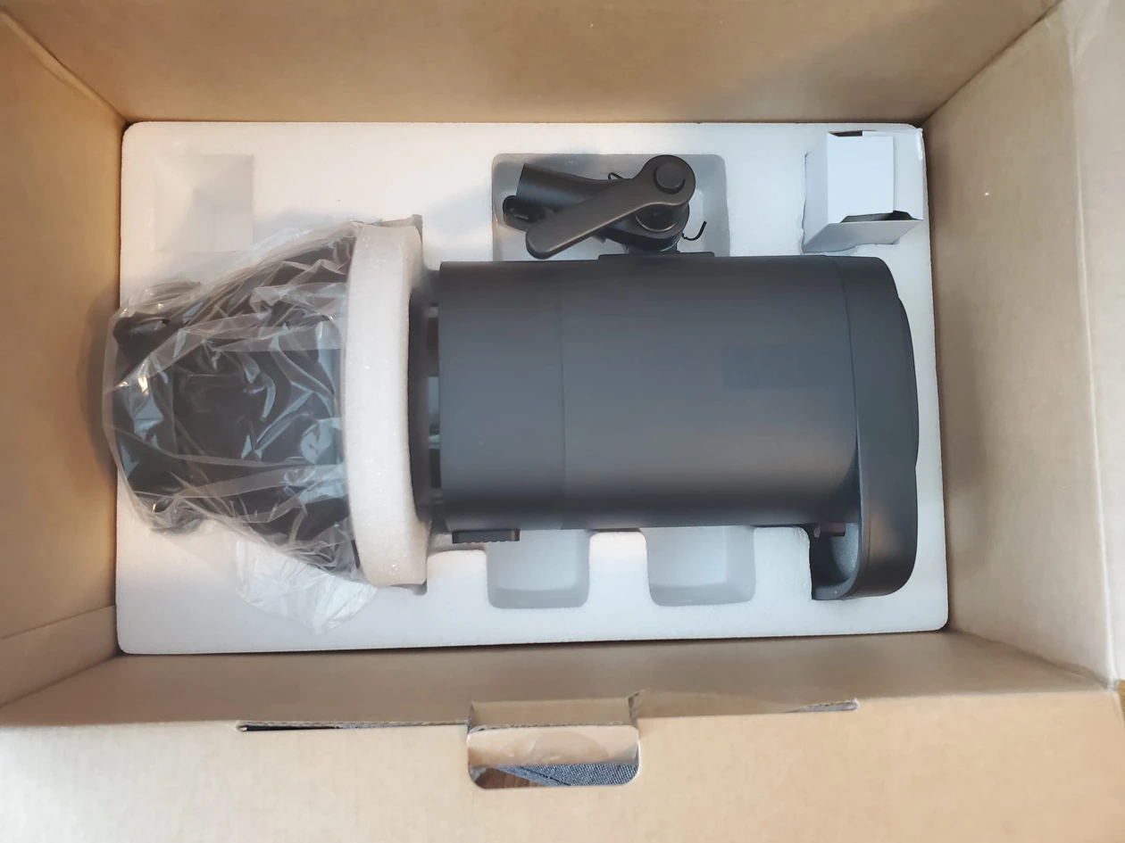 Neewer S101-400W Studio Stobe Light thumbnail