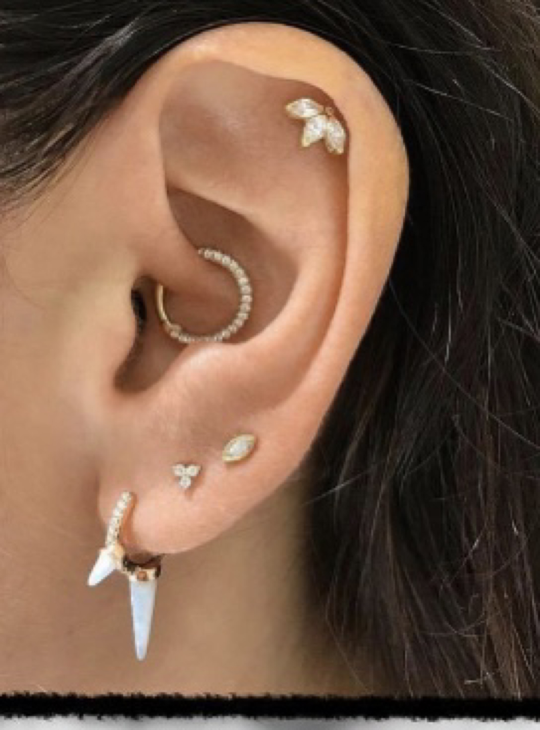 Trendy threadless earring - photo 2