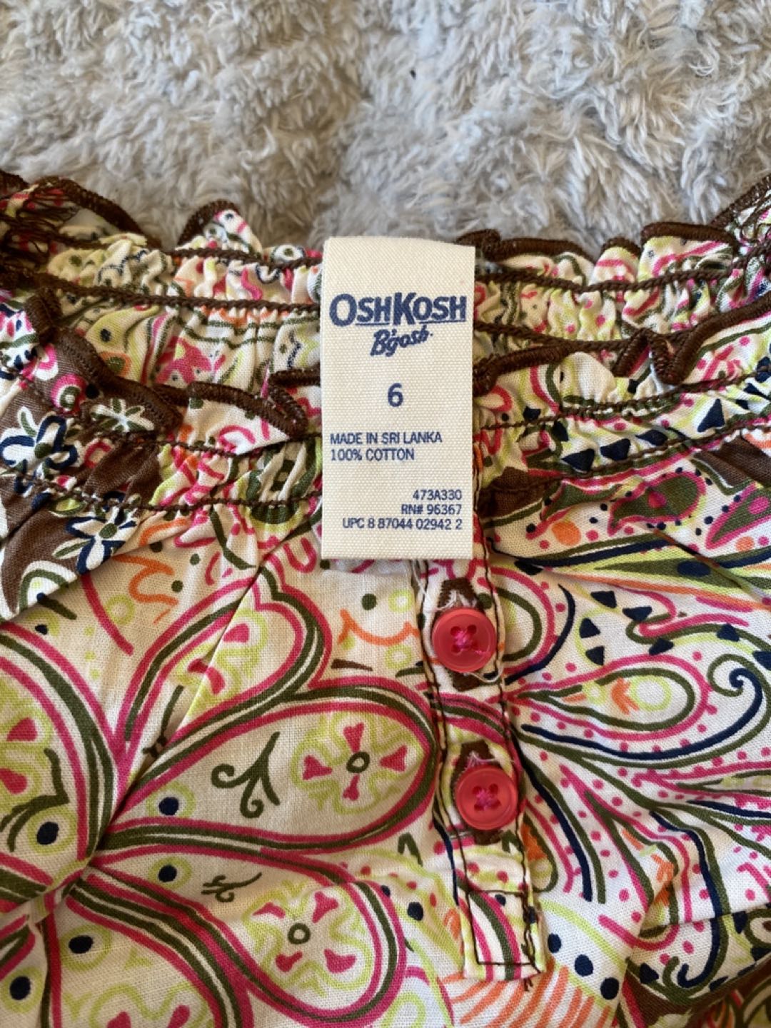 Adorable Oshkosh girls shirt - size 6 - photo 3