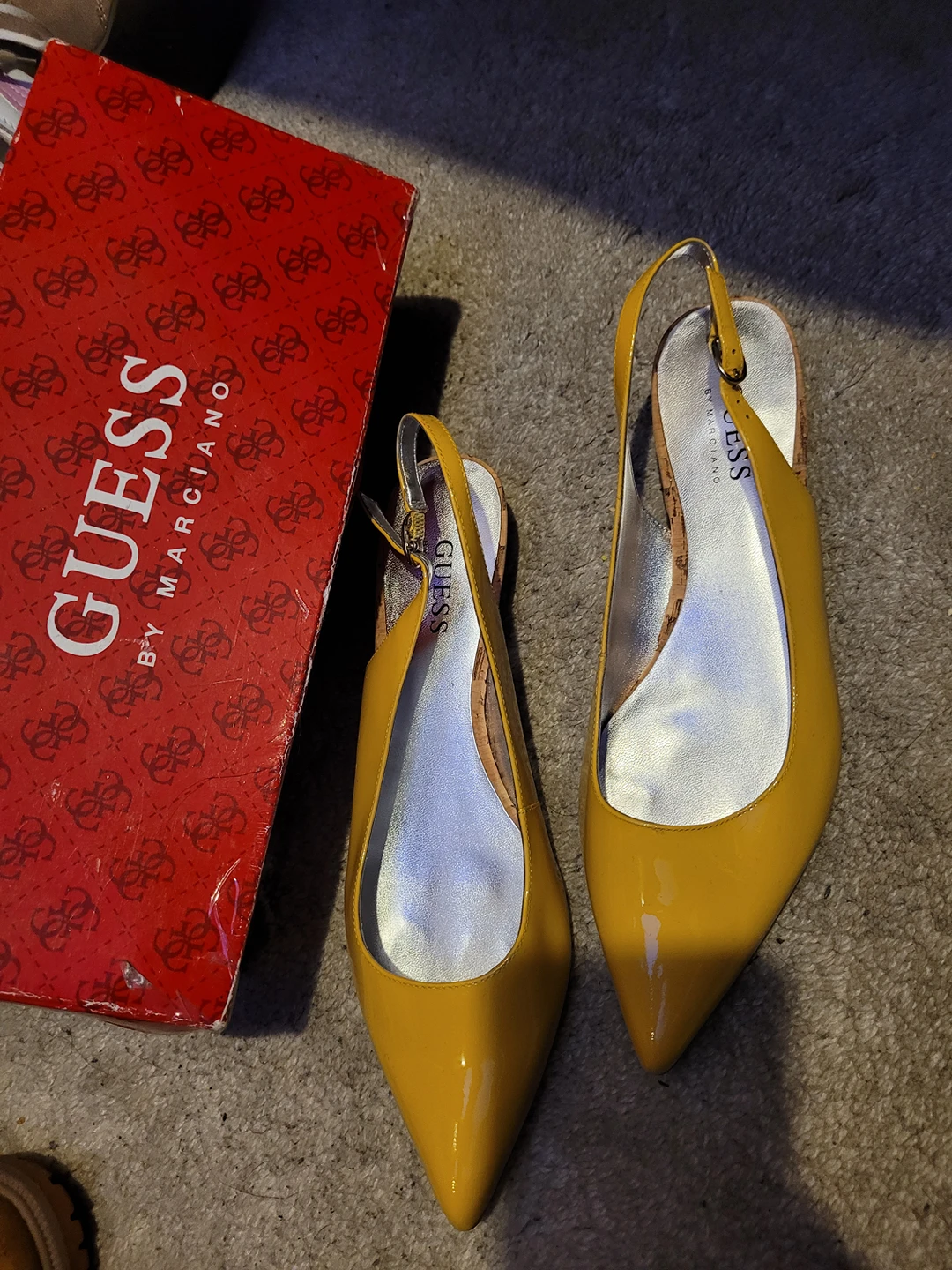 Guess by Marciano thumbnail