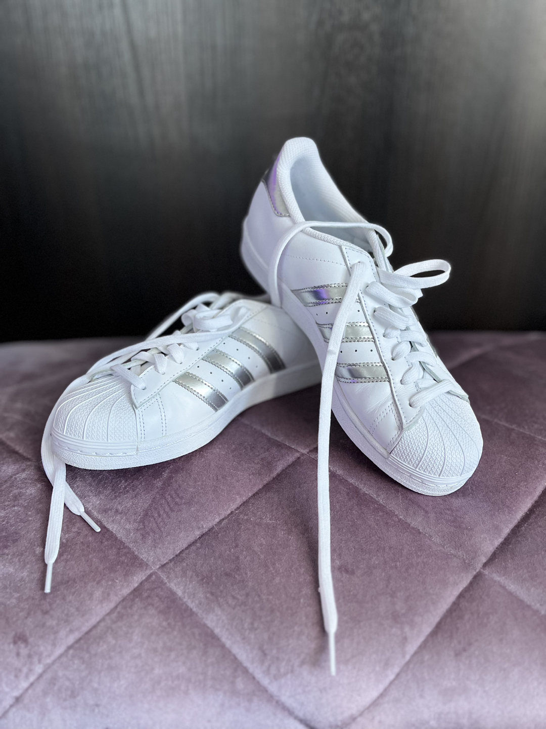 Adidas Stan Smith white and silver trainers thumbnail