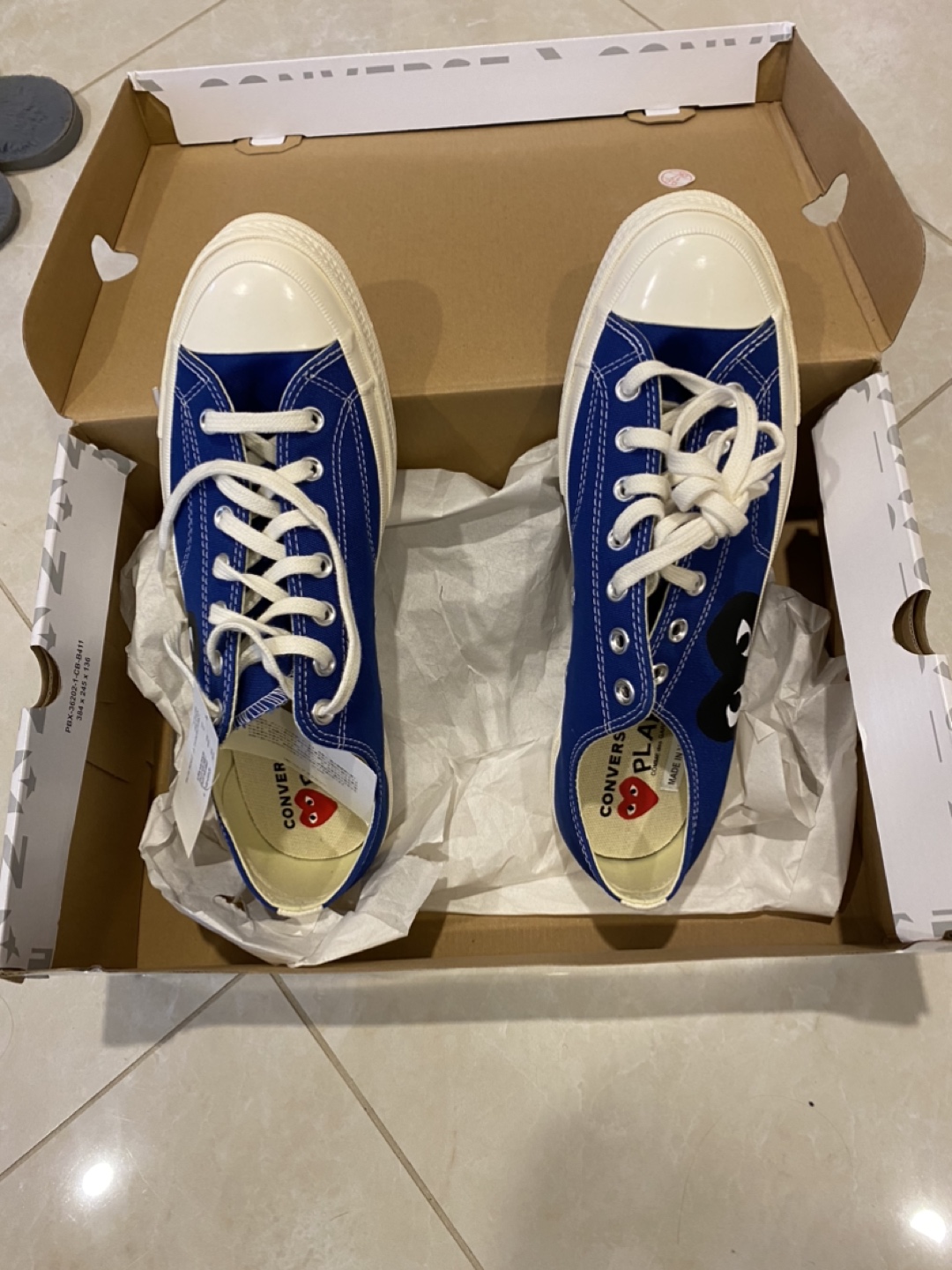 Converse running shoes brand new