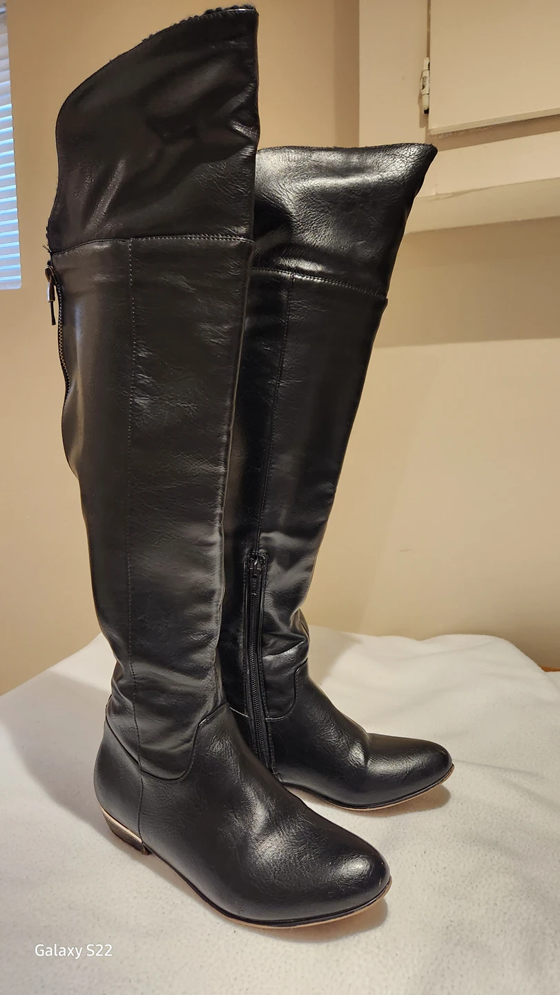 Call it Spring Faux Leather Side Zip Tall Riding Boots Size 7.5 - photo 3