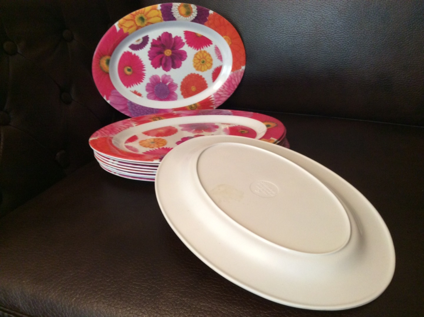 Plastic Plates❗️Reduced - photo 2