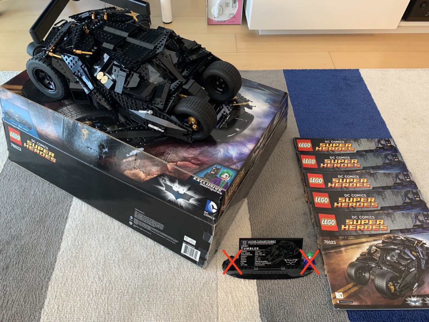 Lego 76023 Tumbler (no minifigures) - Contact for minifigures image indicator(3)