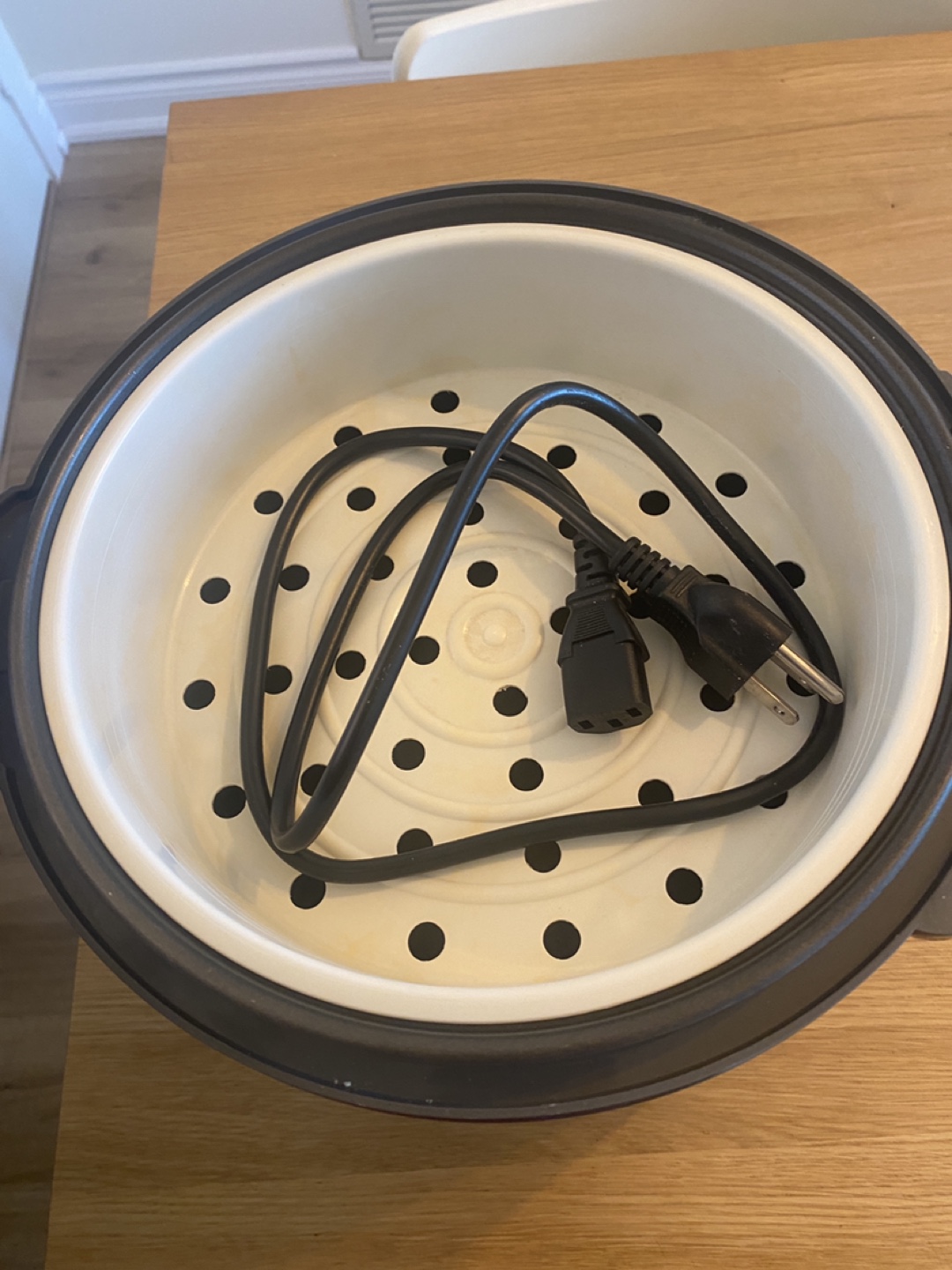 Robert Irvine 5-in-1 Digital Programmable 10-cup Multi-Cooker image indicator(4)