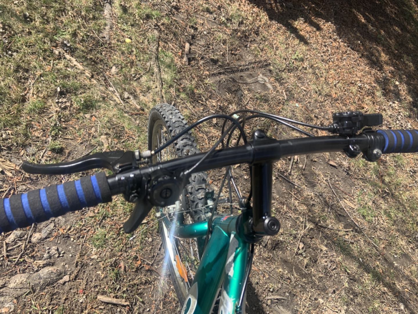 CCM , ICE 21 speed.26 inches wheels mountain bike image indicator(7)