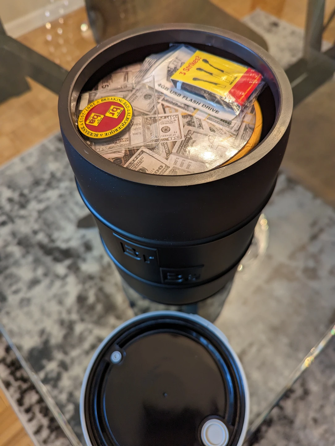 Breaking Bad: The Complete Series - LIMITED EDITION image indicator(3)