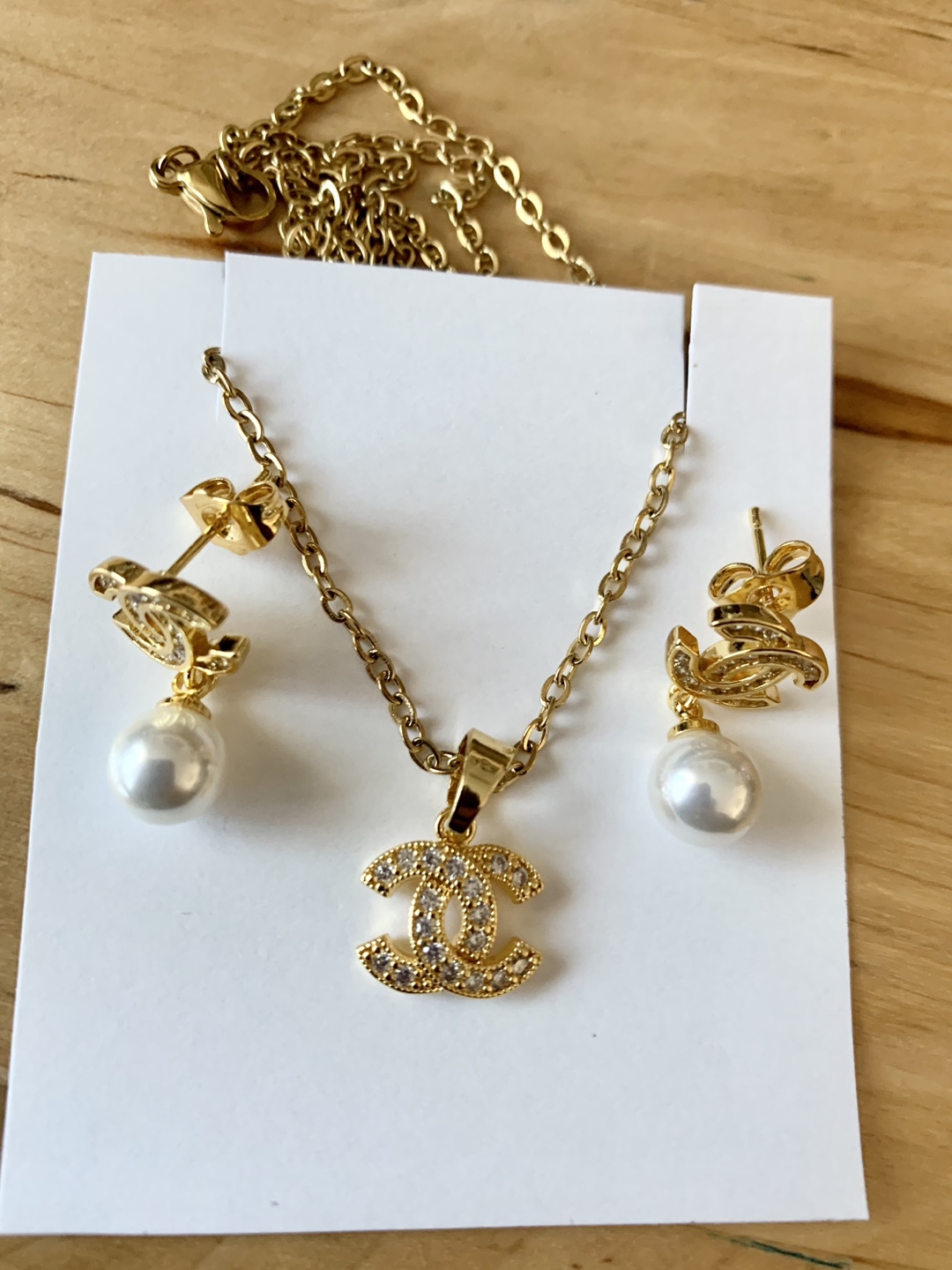 Thai gold plated set  N/P & earring with pearl