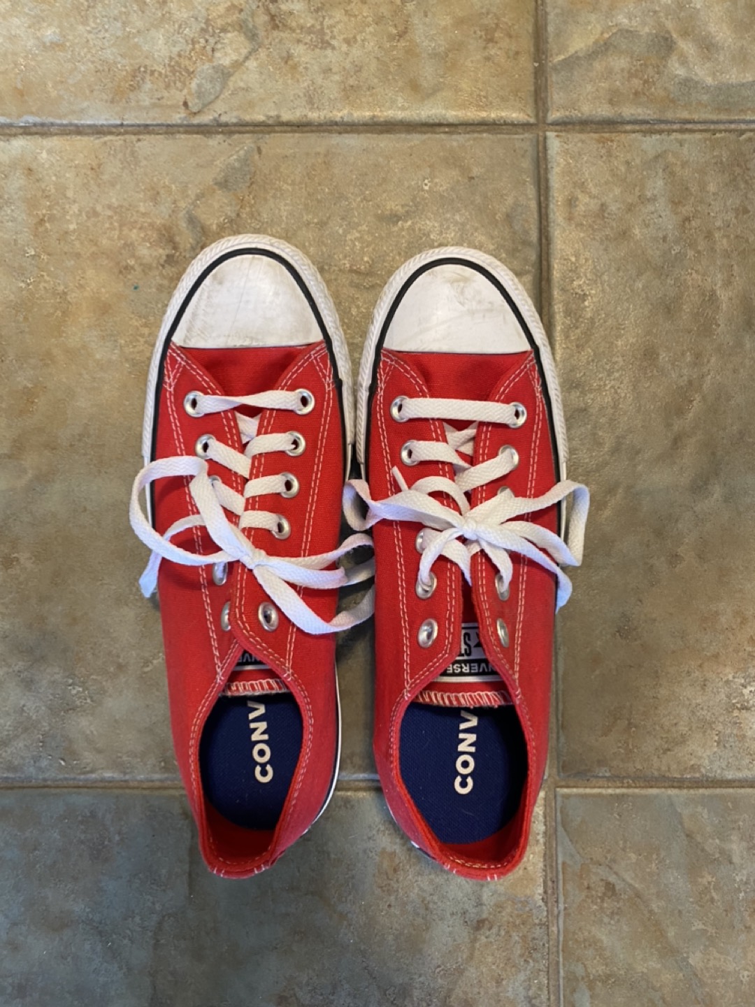Platform Red Converse Size 7.5 Women - photo 2