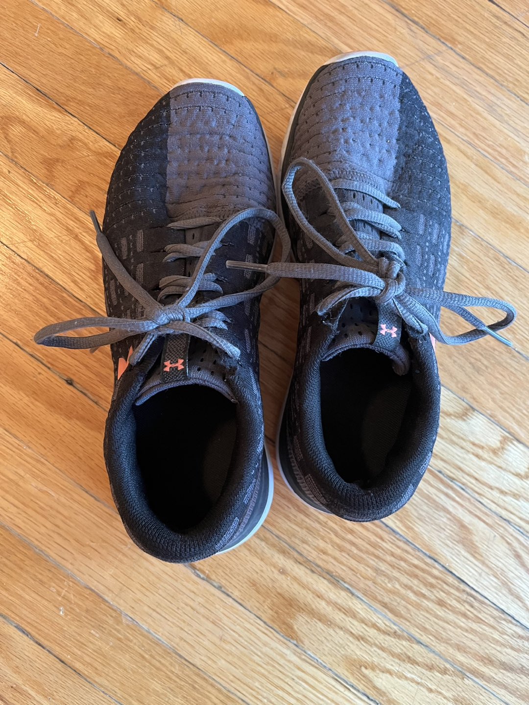 Under Armour running shoes - photo 3