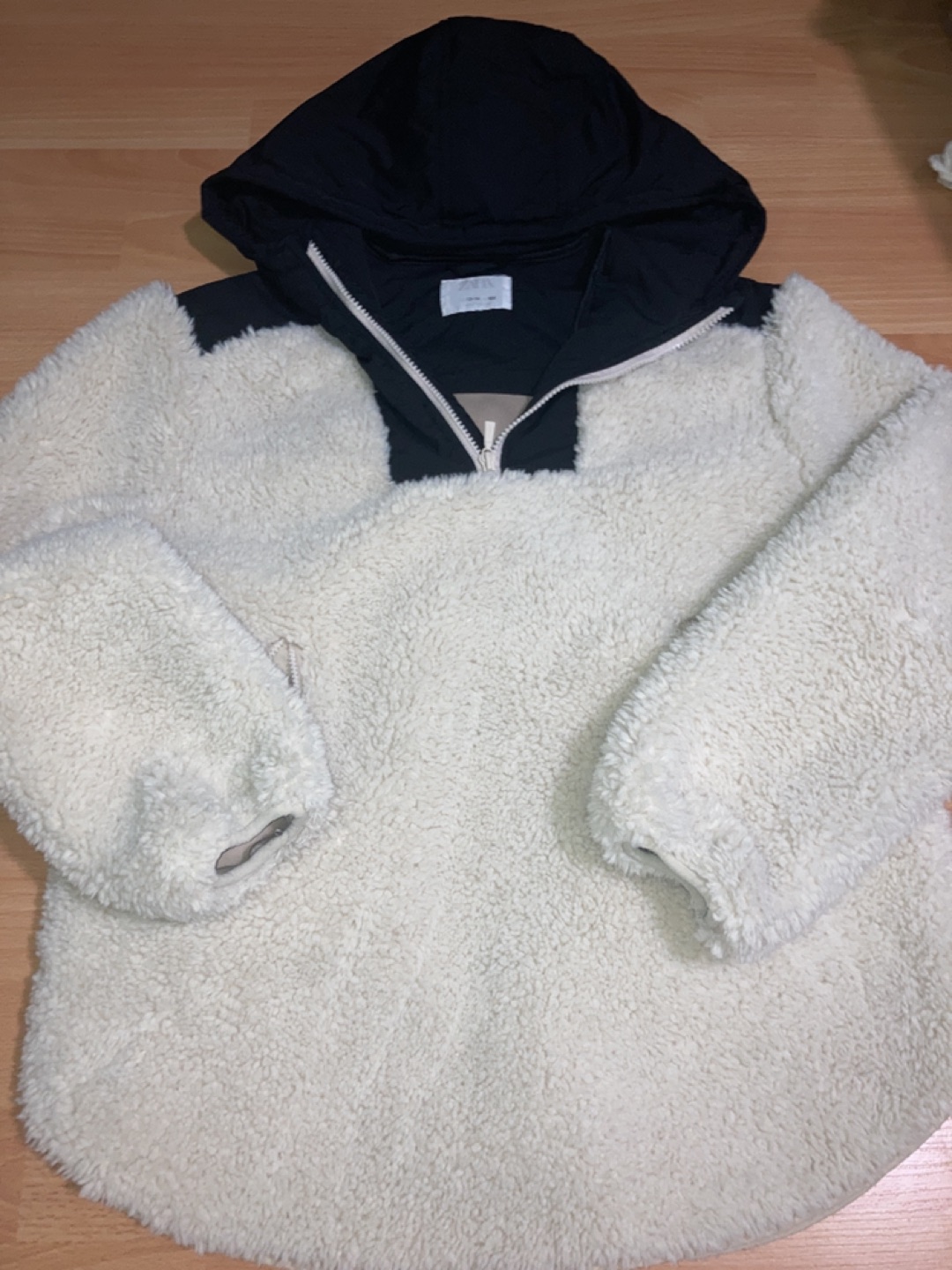 Zara poofy fleece jacket thumbnail