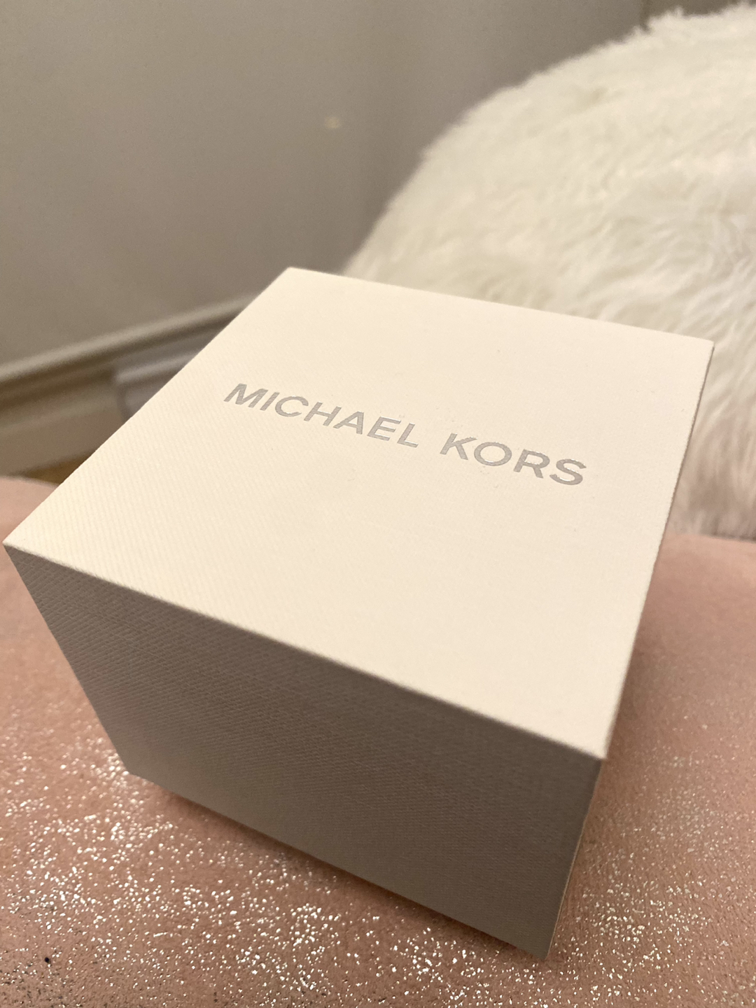 Brand New/ MICHAEL KORS hand watch with Bracelet - photo 4