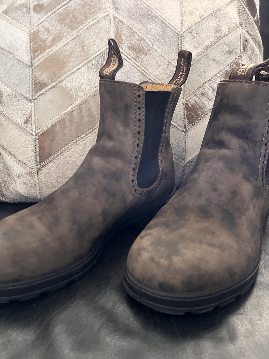 Blundstones #1351 Women's Hi Top  4 1/2 AUS image indicator(2)