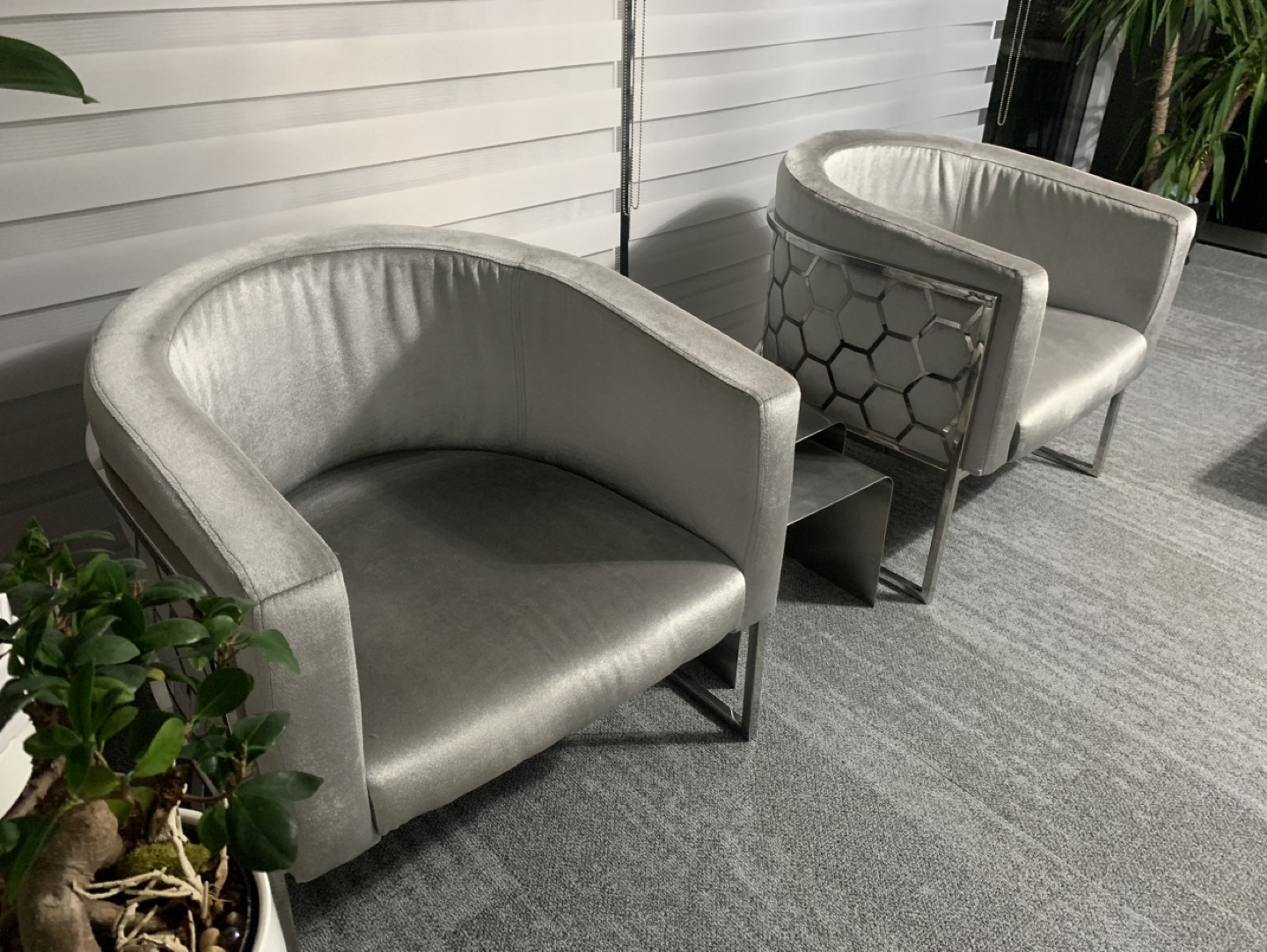 honeycomb accent chair grey - photo 2