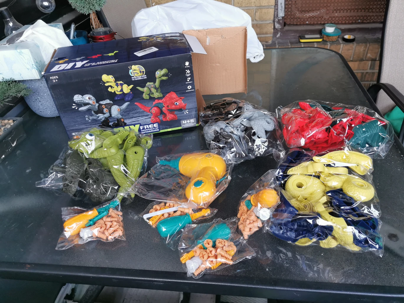 dyi dinosaur assembly kit kids image indicator(2)