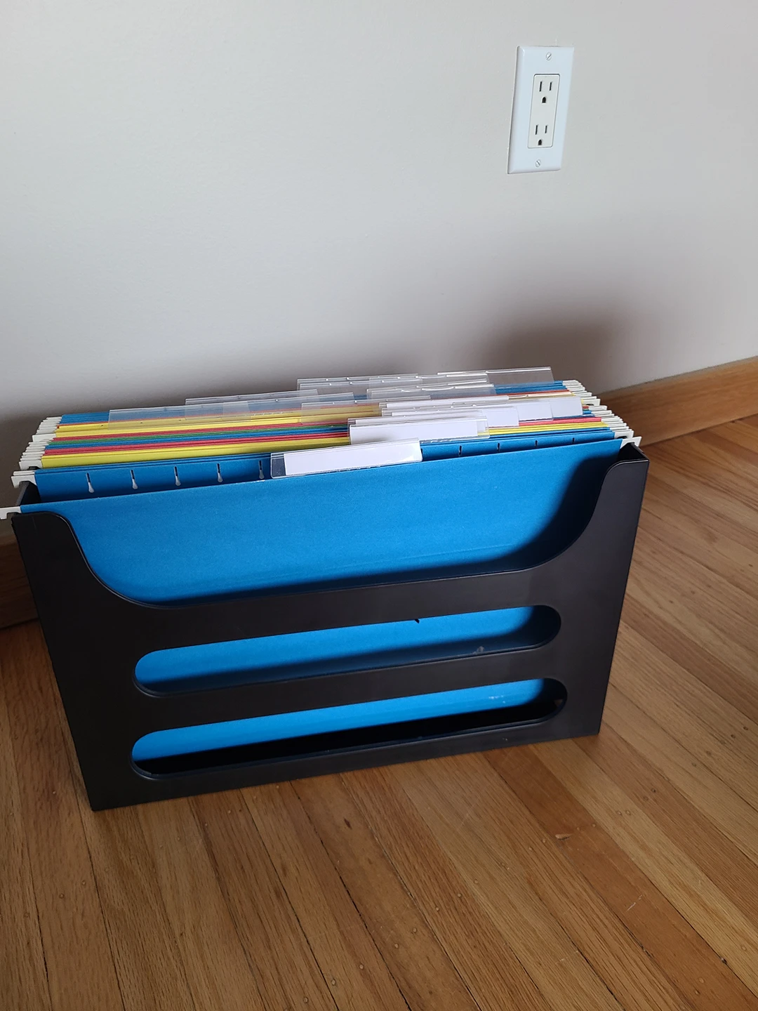 Hanging file folder thumbnail
