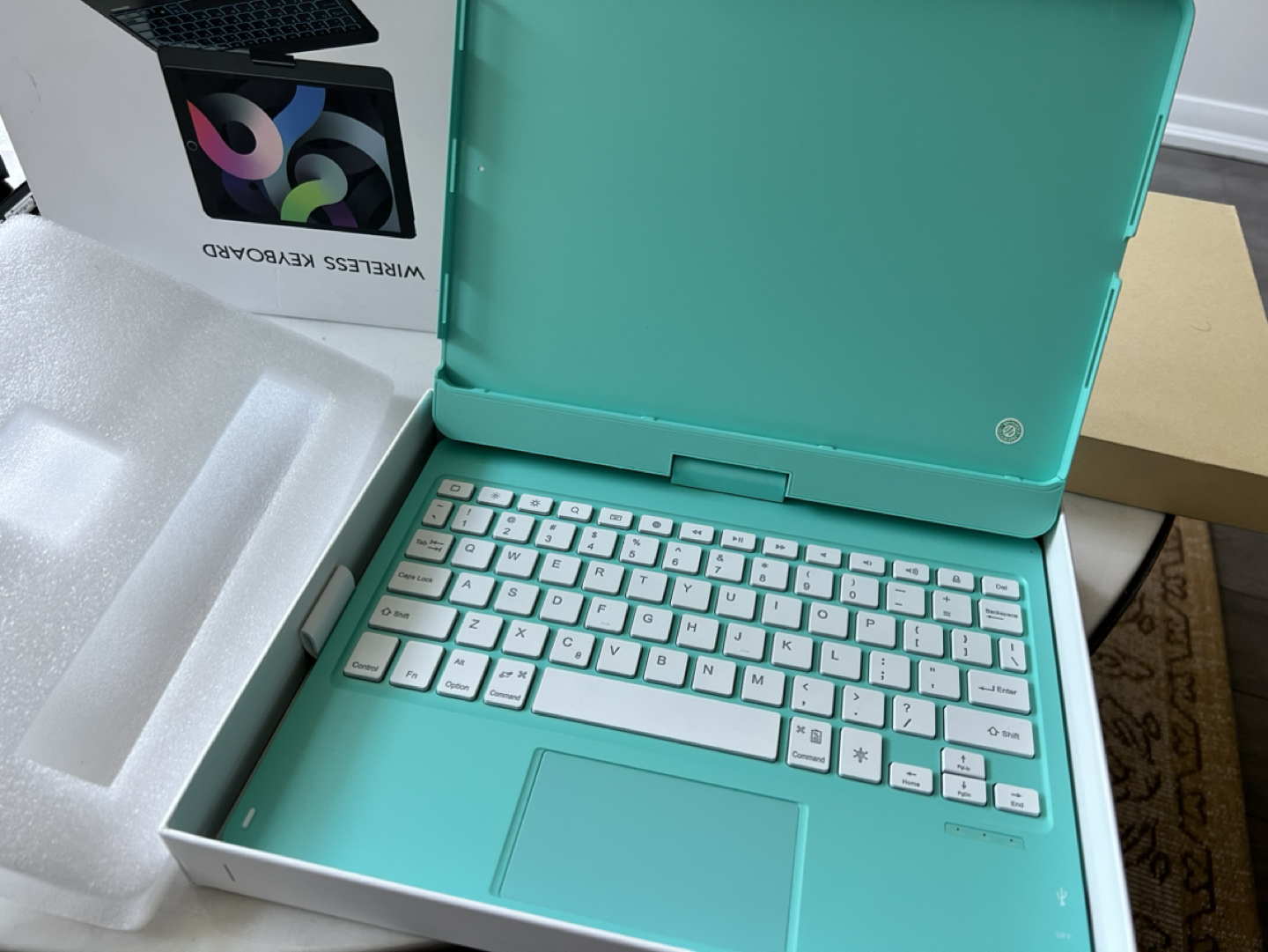 iPad 8th generation keyboard and case thumbnail