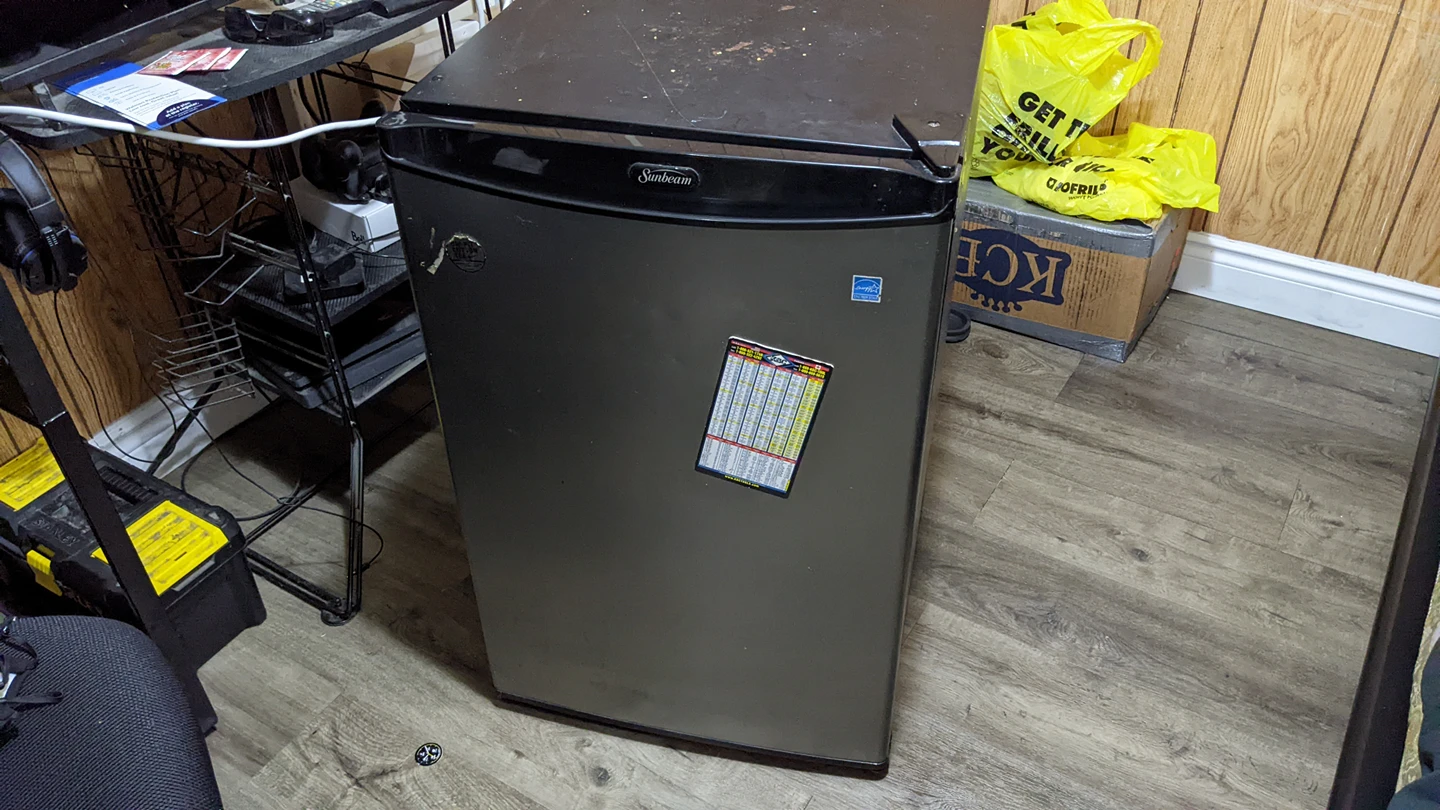 Mini fridge image indicator(6)