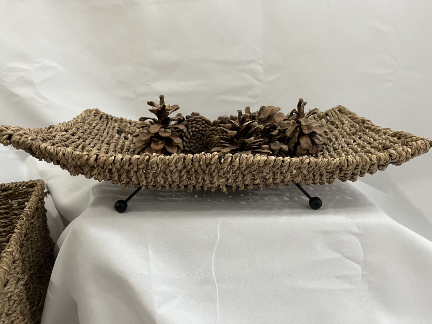 3 Jute Woven Trays with stand/Wooden handle image indicator(5)