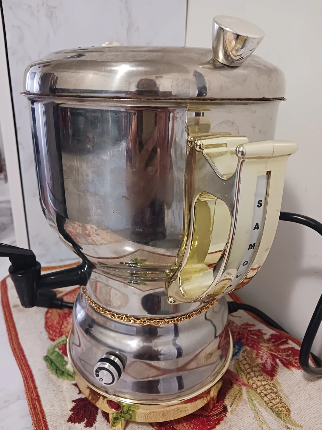 Iranian samavar tea maker $100 image indicator(4)