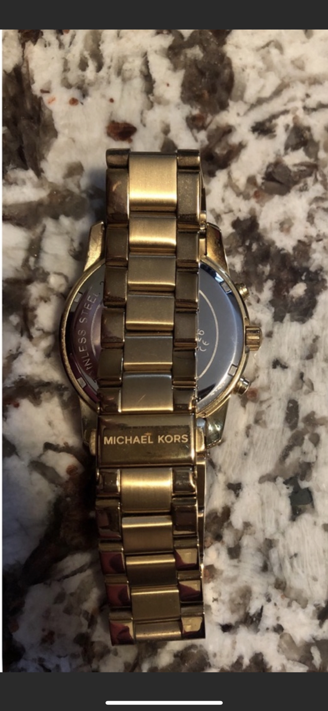 Michael Kors Women's Mercer Gold Stainless-Steel Quartz Watch image indicator(6)