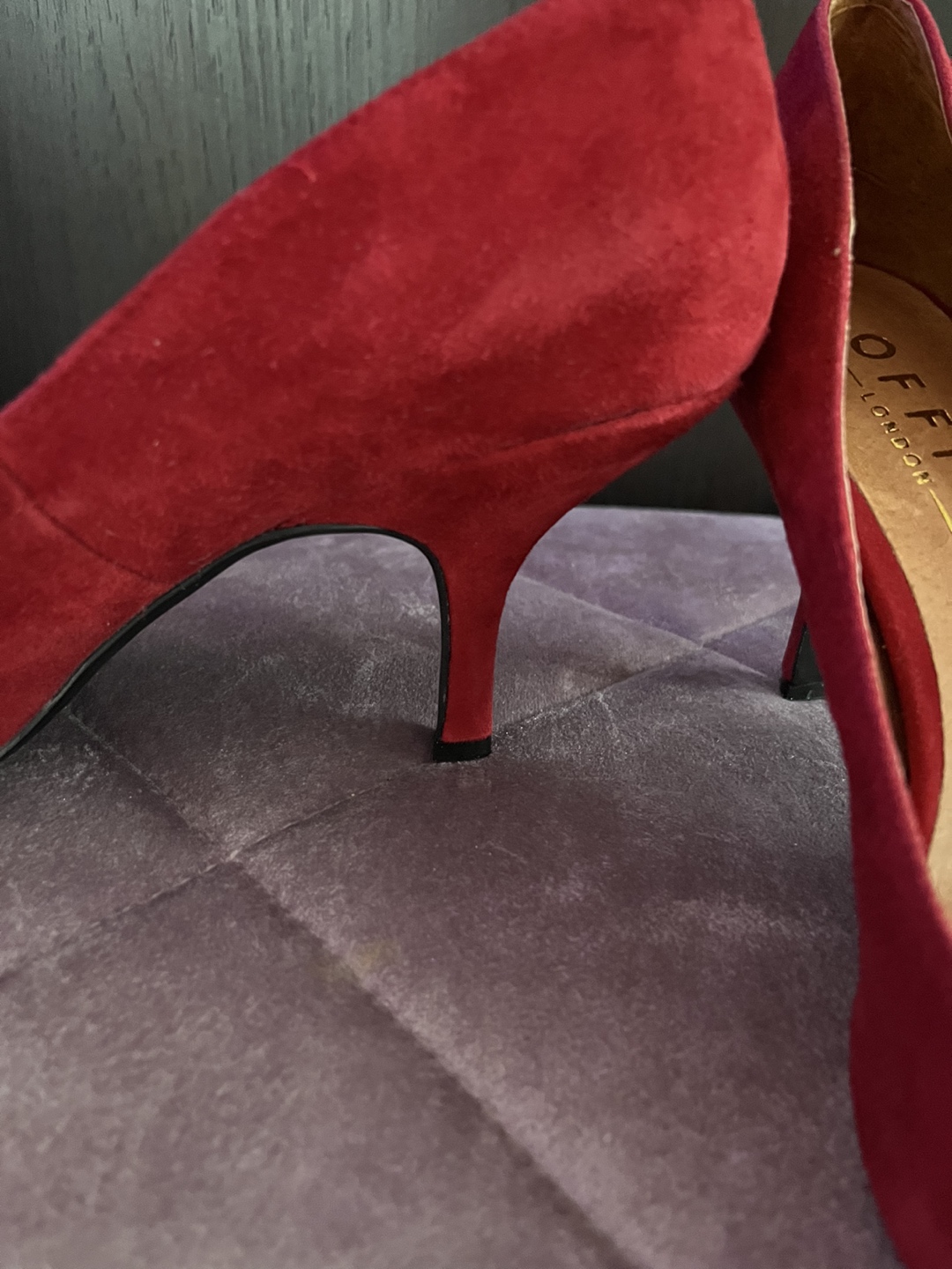 Red suede heels, size 8.5 new image indicator(2)