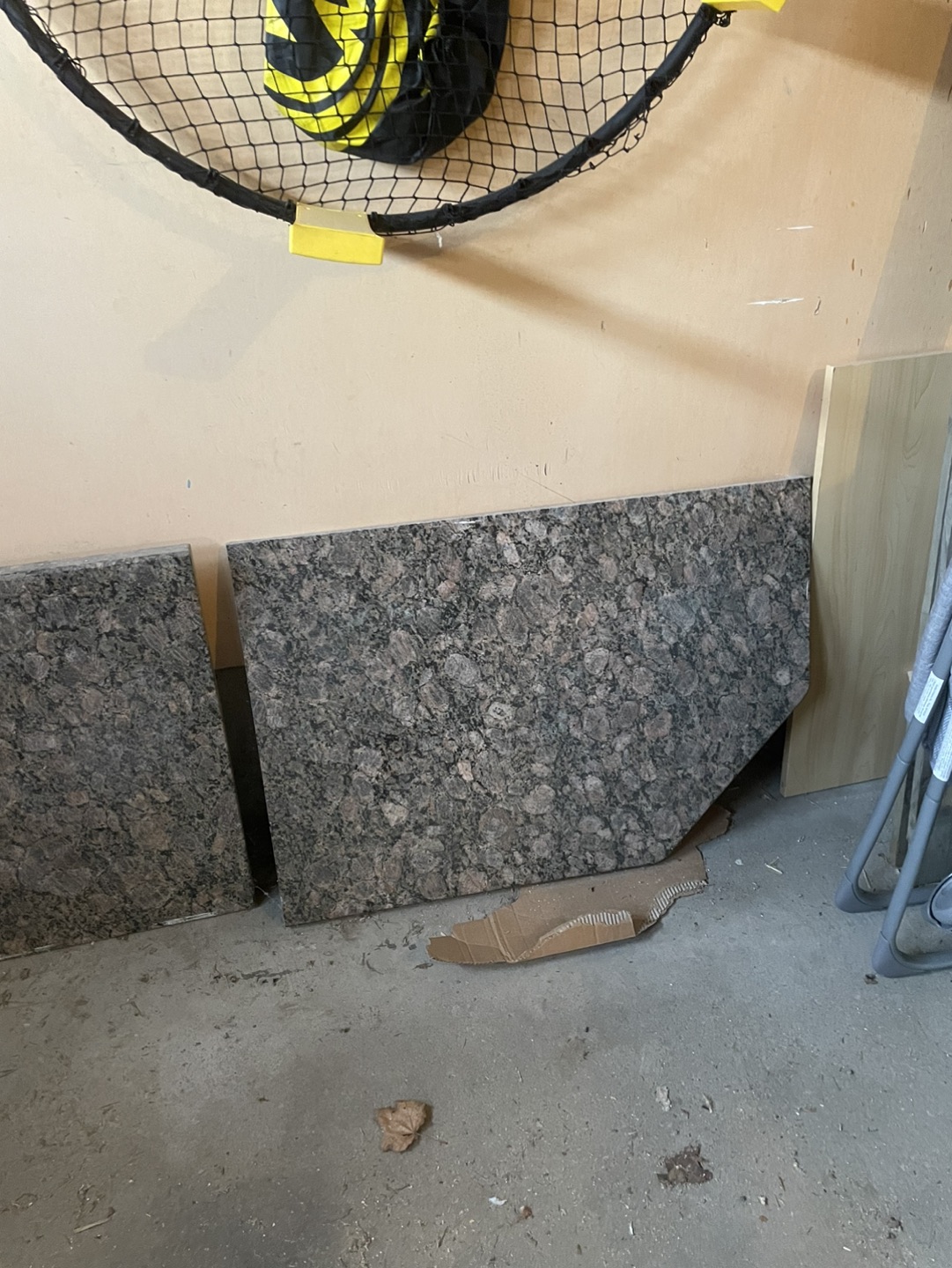 2 pieces of granite counter top - photo 2