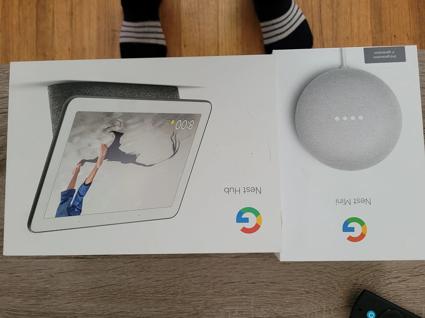 Google nest and hub - photo 3