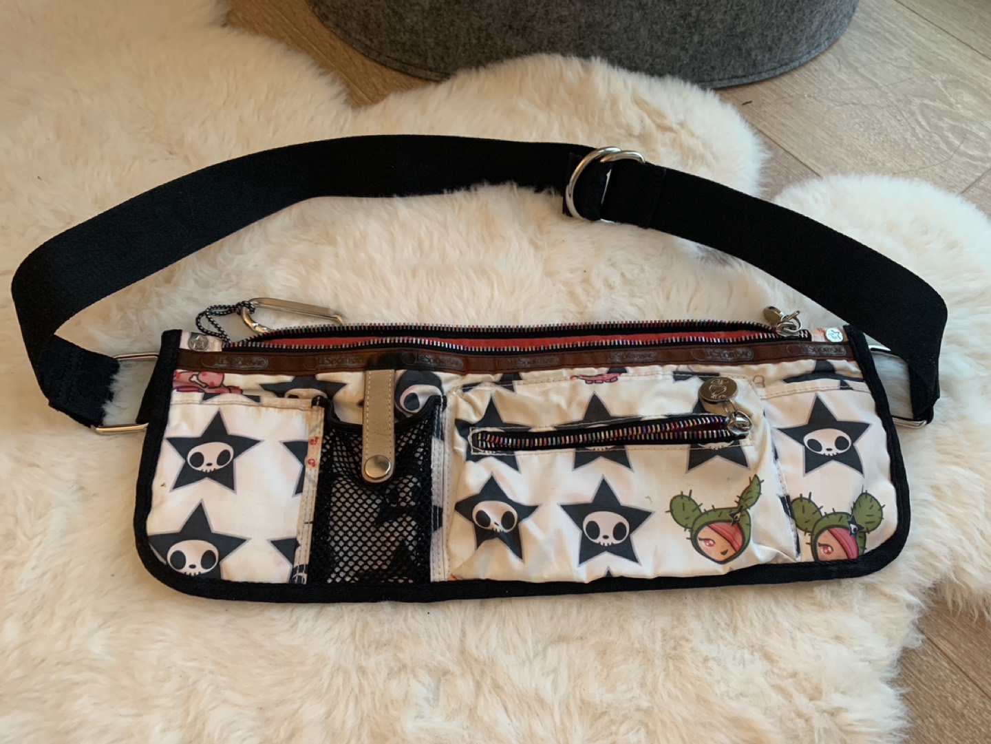 LeSportsac x tokidoki Fanny pack thumbnail