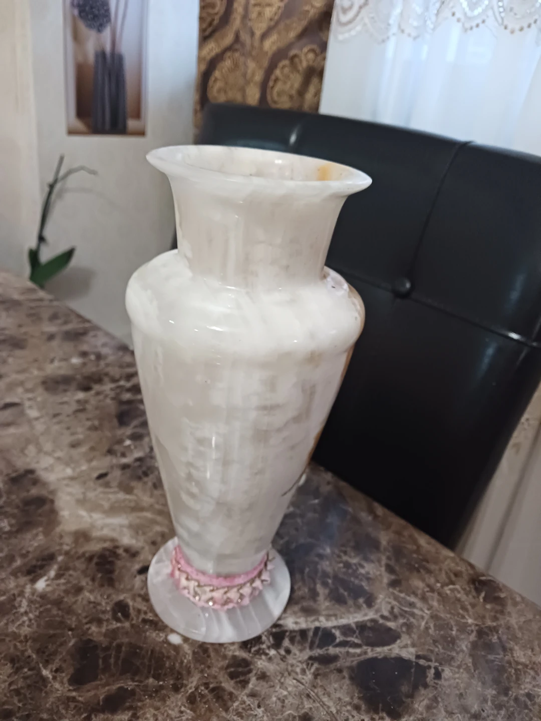 pure marble flower vase $20 image indicator(2)