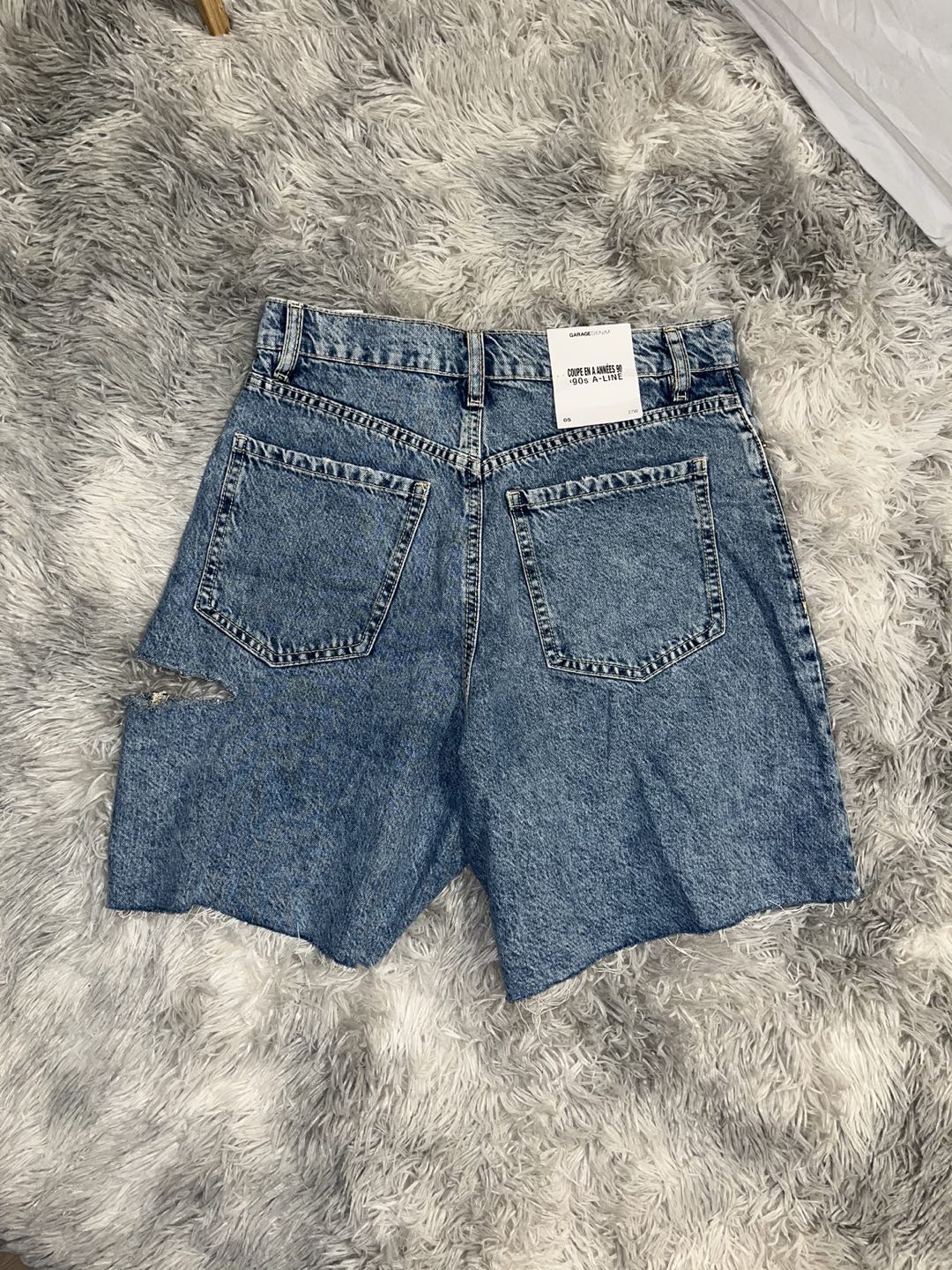BRAND NEW GARAGE denim 90s shorts size 27 - photo 4