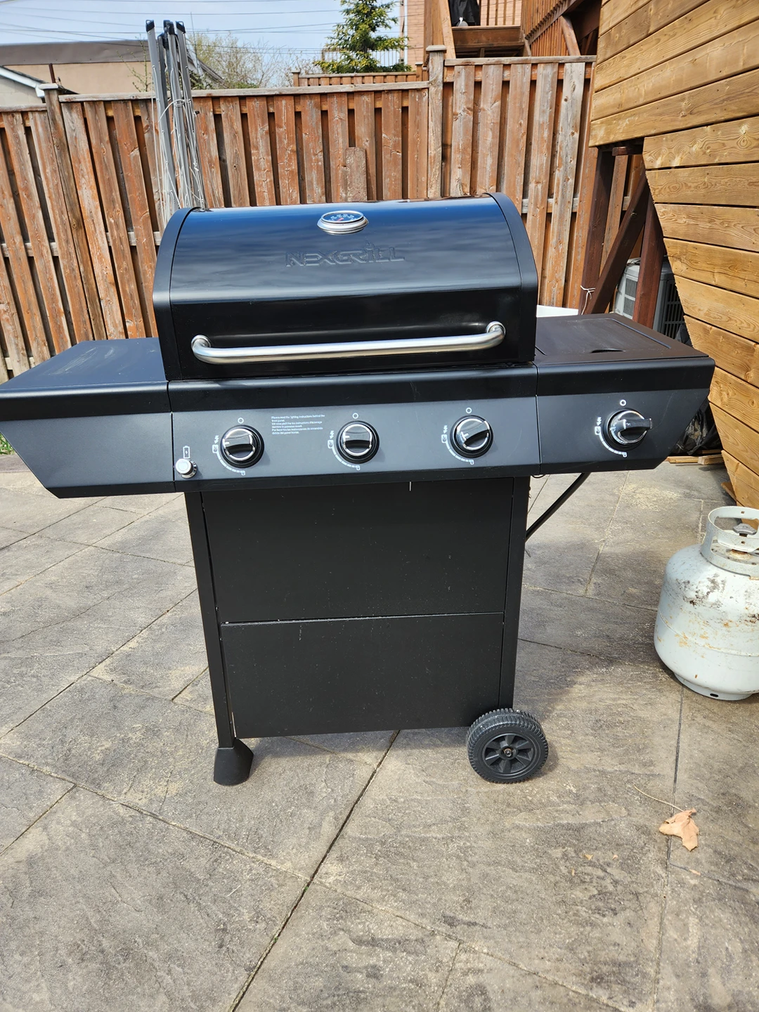 propane bbq - photo 2