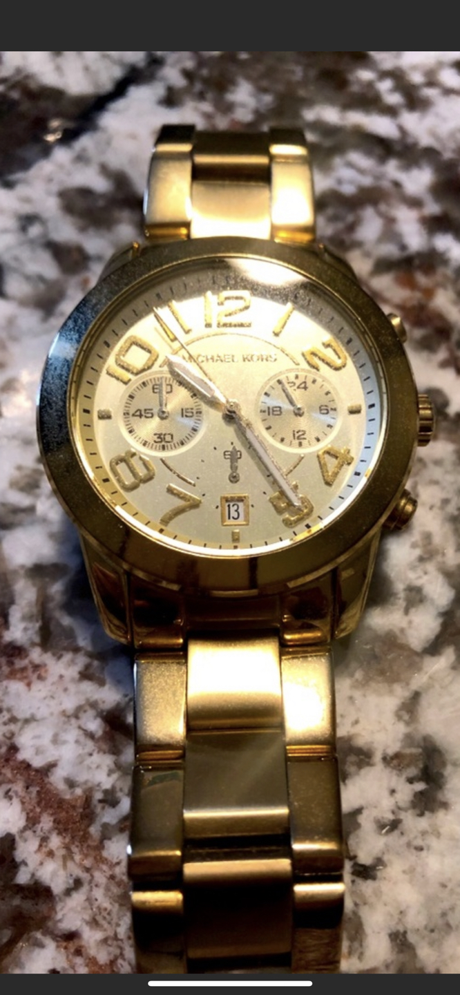 Michael Kors Women's Mercer Gold Stainless-Steel Quartz Watch image indicator(5)