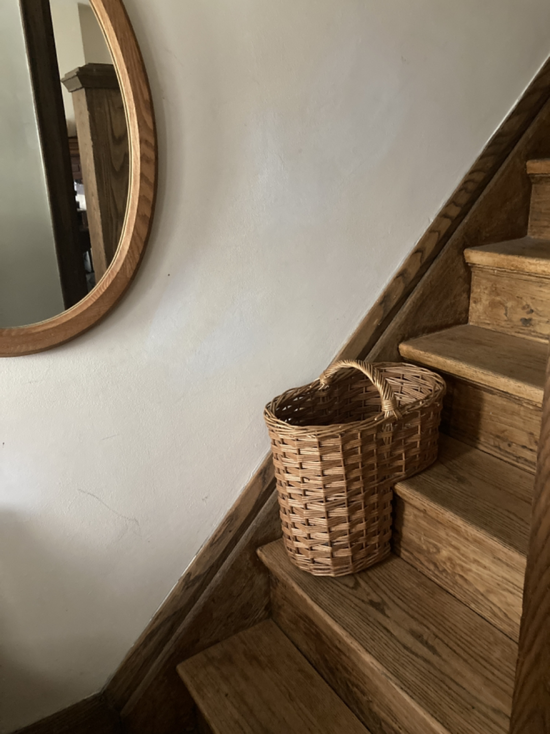 Vintage Wicker oval step basket thumbnail