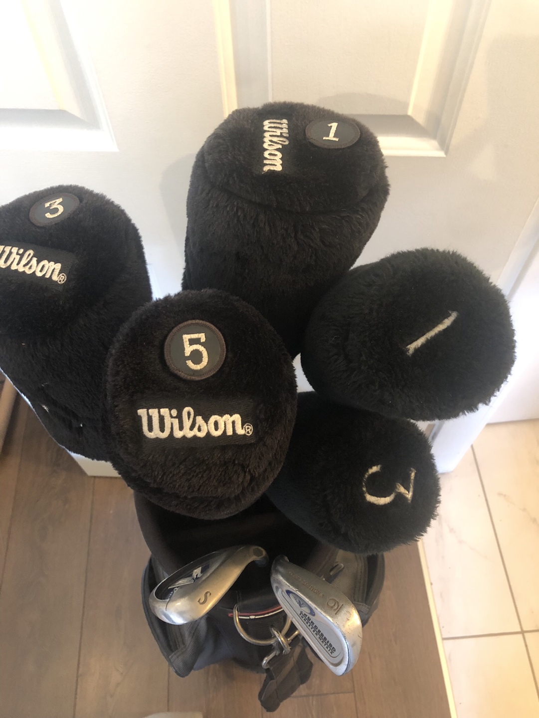 Golf clubs, covers and bag - left handed - photo 2