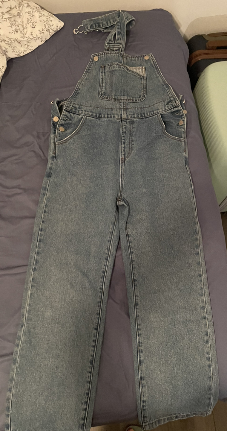 Jeans thumbnail