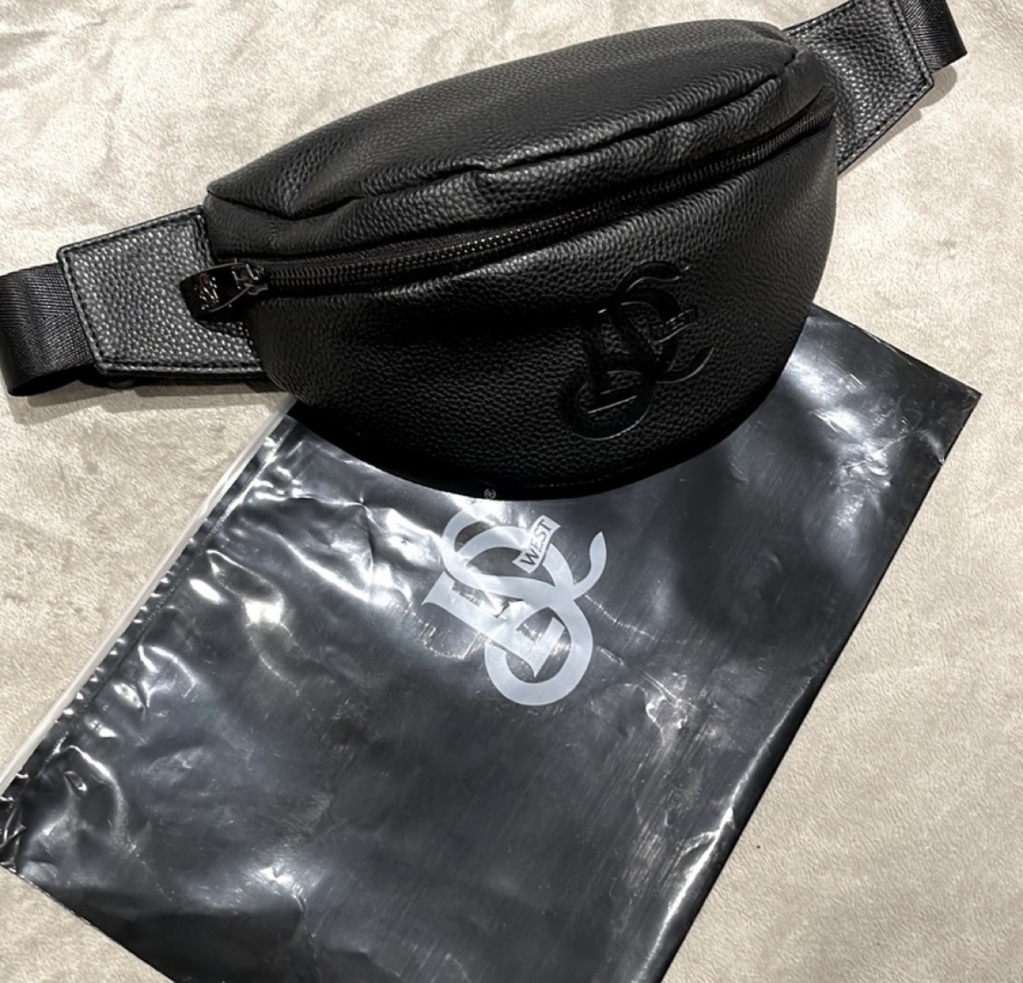 *BRAND NEW* chest/hip/fanny pack bag thumbnail