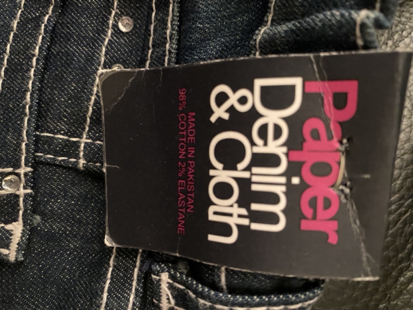 BNWT - Size 6x designer jeans image indicator(3)