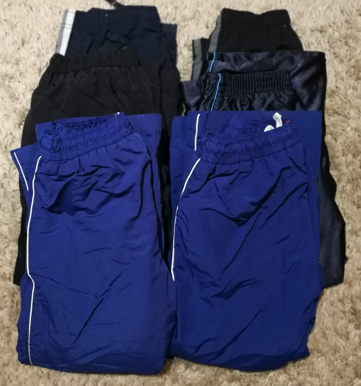 Boy's (6 pants size 7)(price is firm)($20 for all)