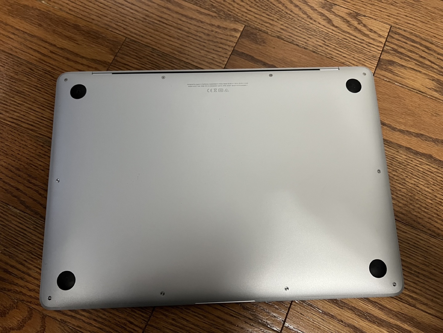 Macbook air m1 chip 2020 base model - photo 3
